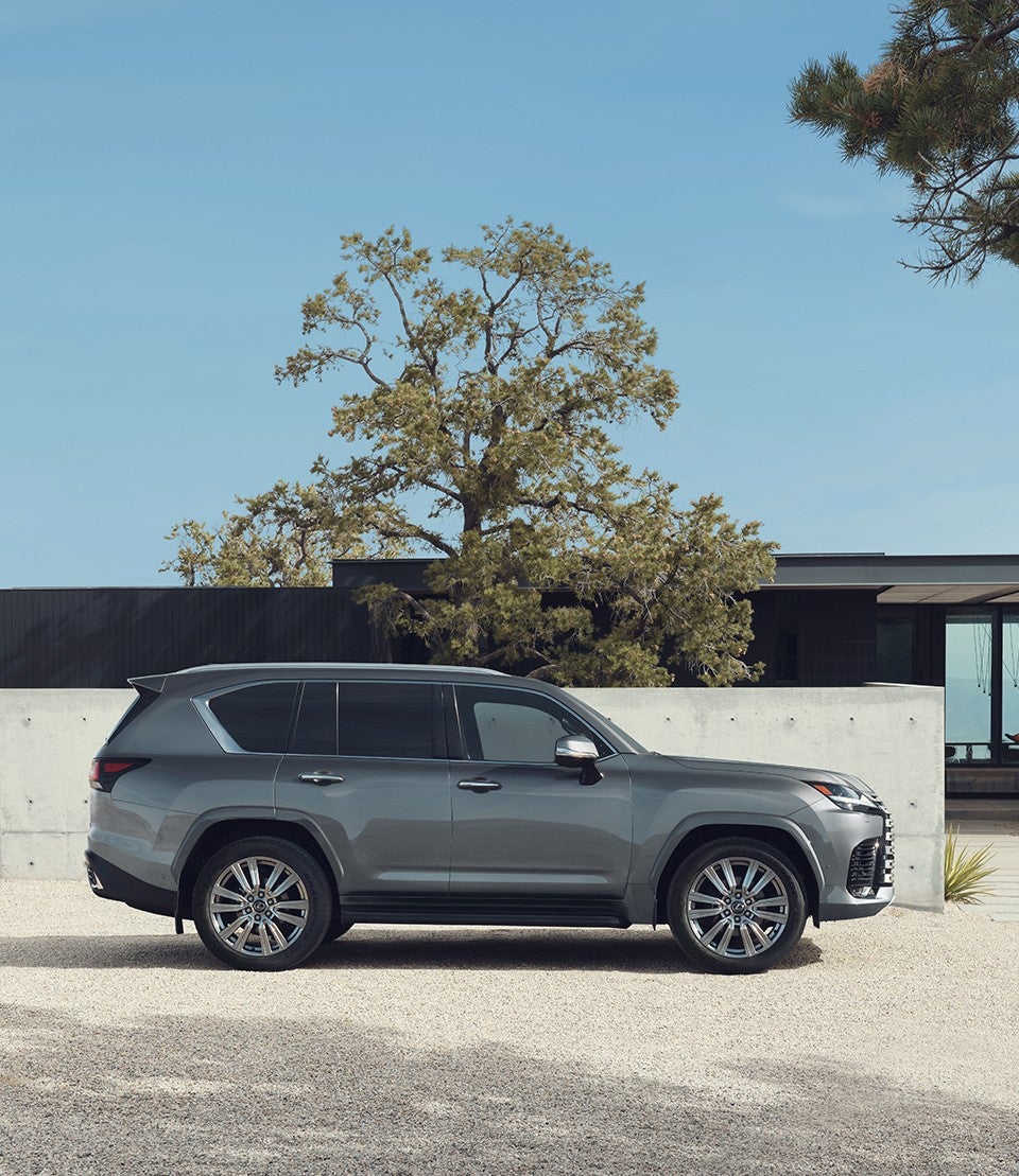 2026 Lexus LX 700–Luxury Hybrid SUV | Lexus.com